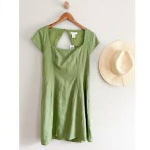 House of Harlow 1960 100% linen mini green dress